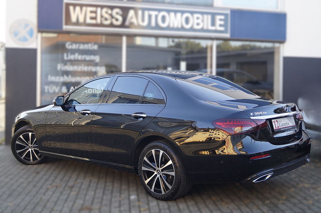 Mercedes-Benz E 300 2022