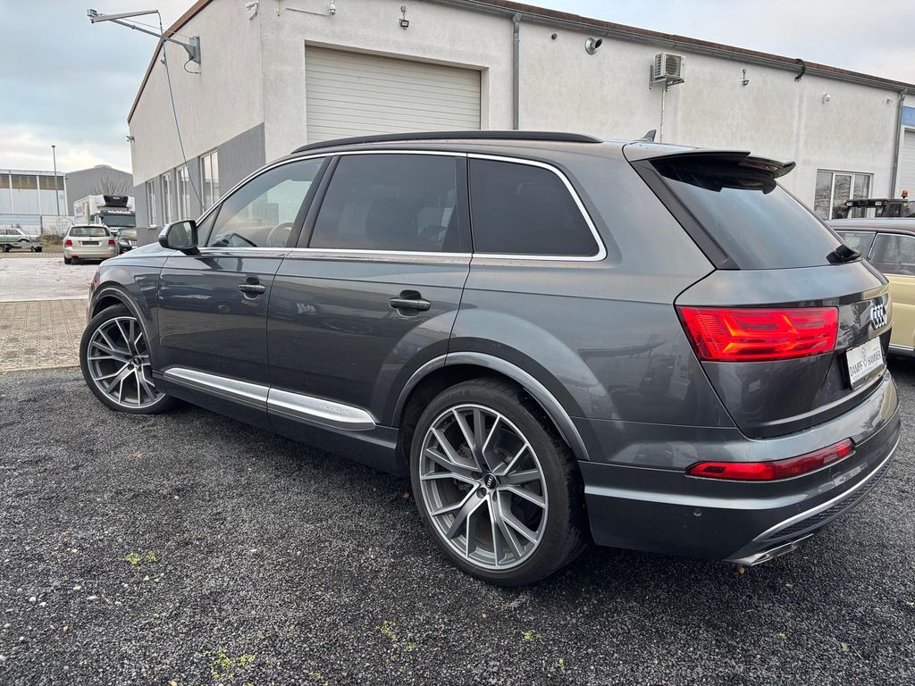 Audi SQ7 2016
