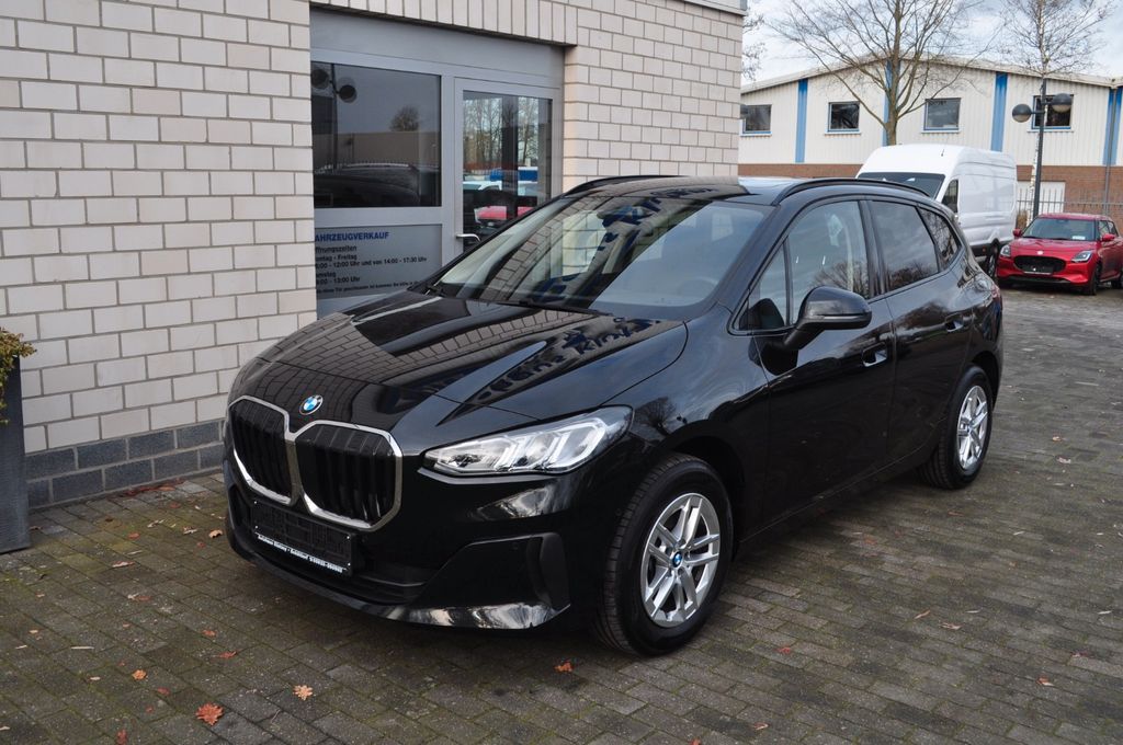 BMW 218 2025