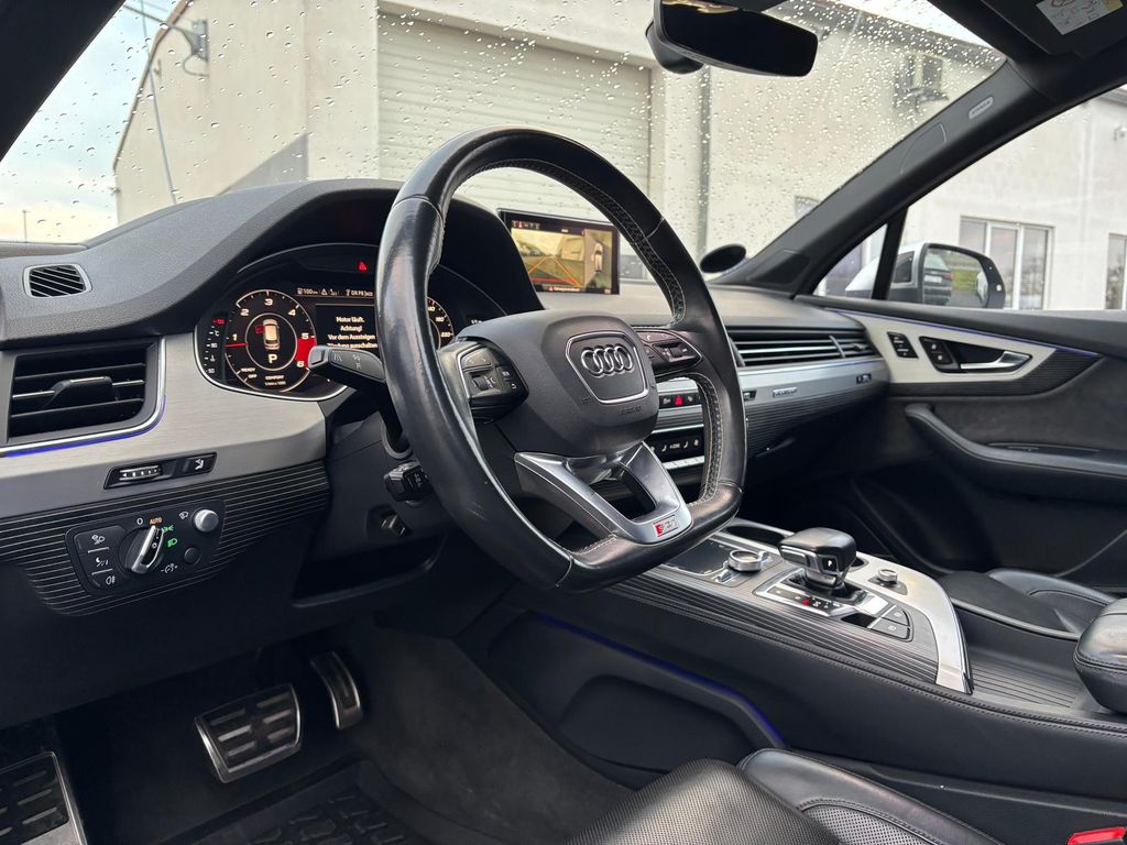 Audi SQ7 2016