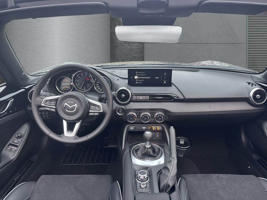 Mazda MX-5 2025