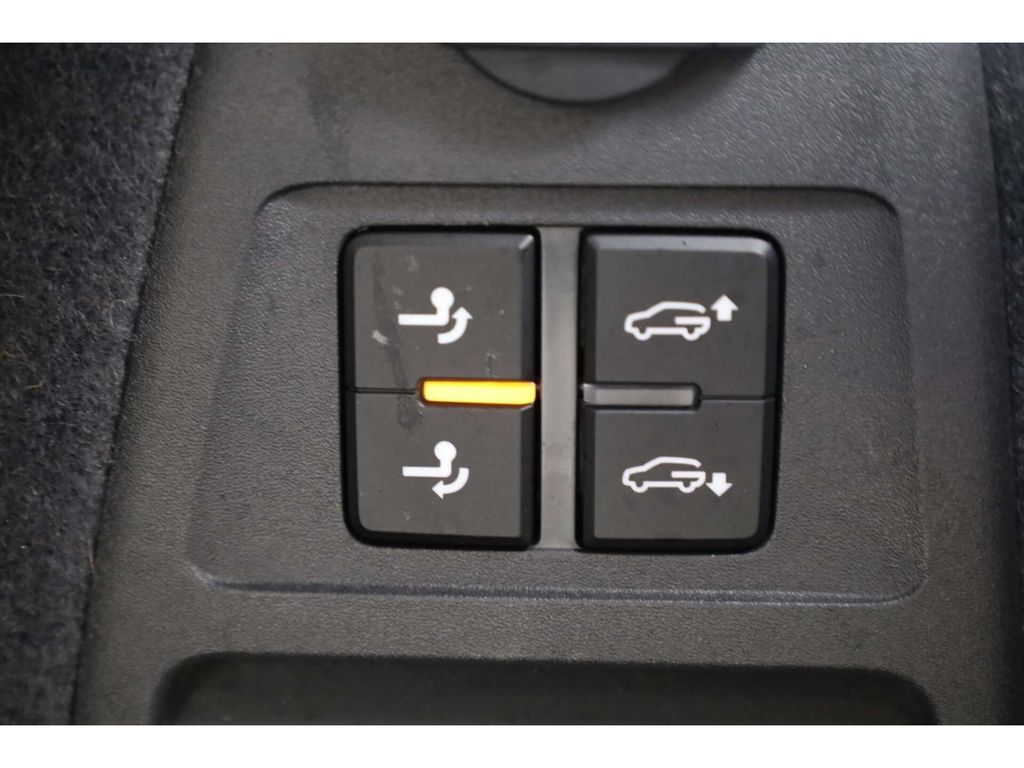 Volkswagen Touareg 2025