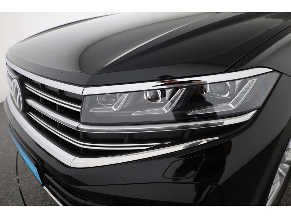 Volkswagen Touareg 2025