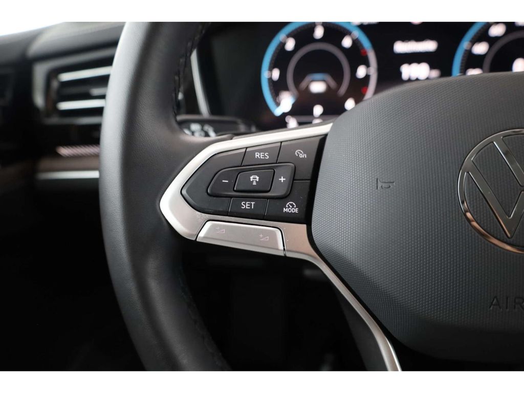 Volkswagen Touareg 2025