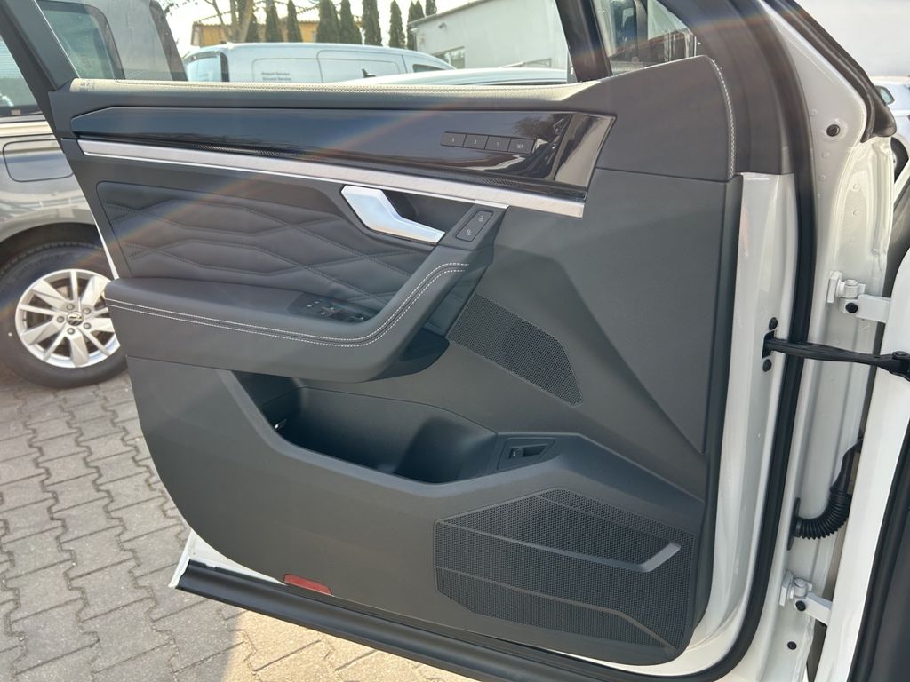 Volkswagen Touareg 2025