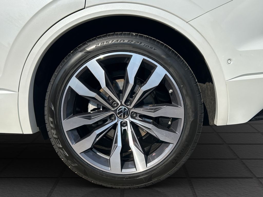 Volkswagen Touareg 2025