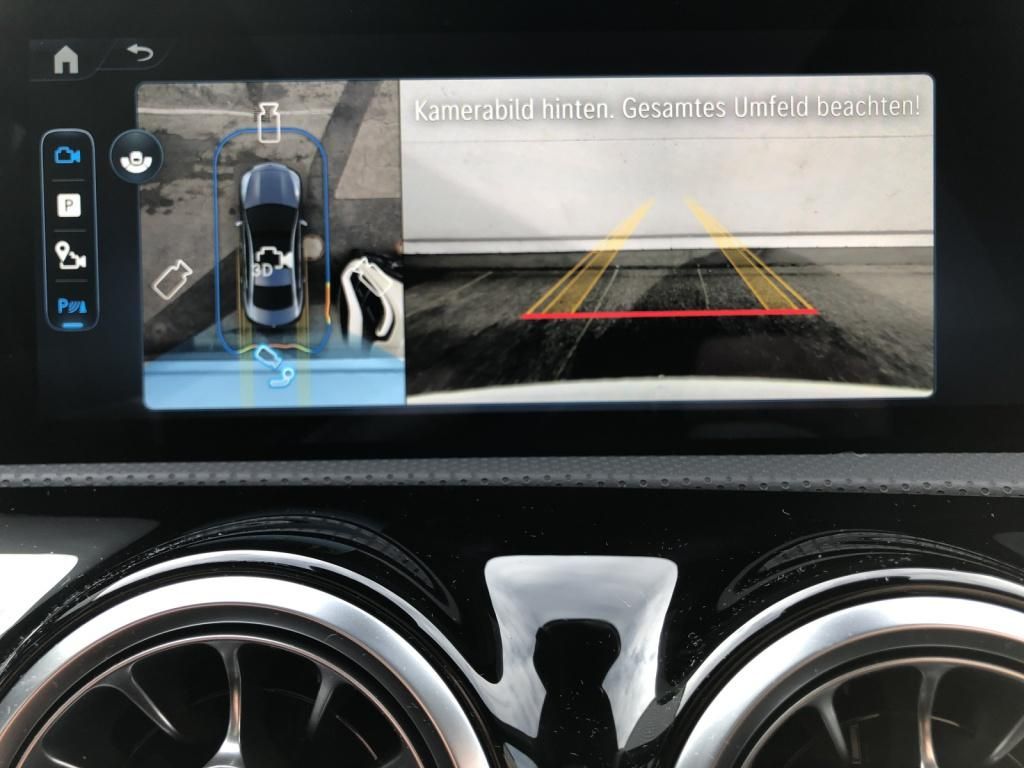 Mercedes-Benz CLA 200 2025