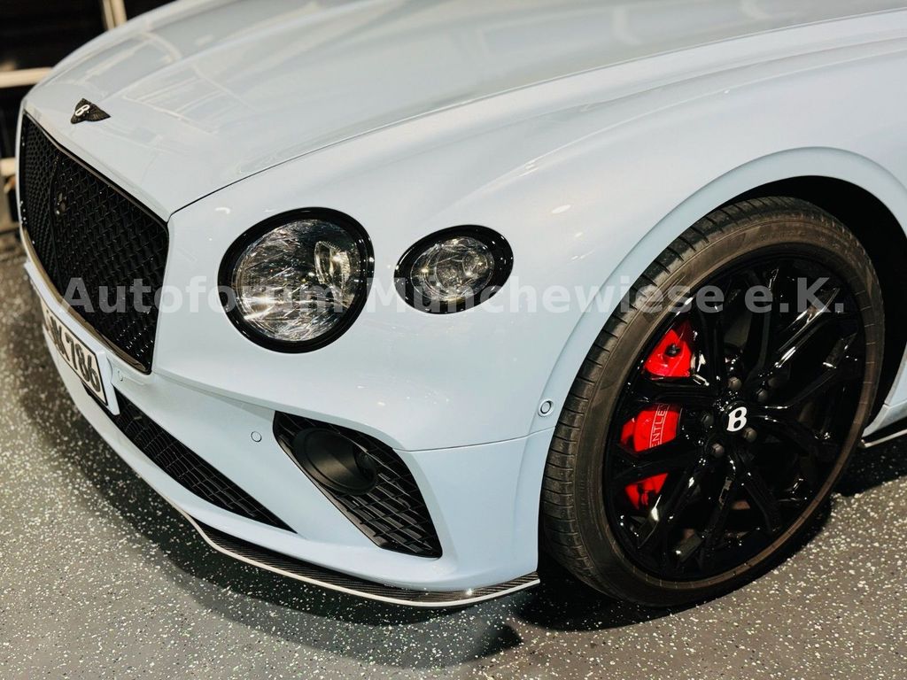 Bentley Continental GTC 2024