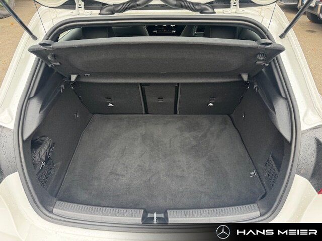 Mercedes-Benz A 220 2024