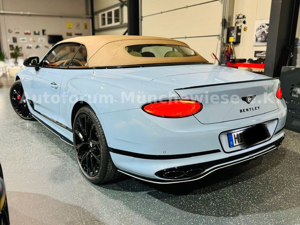 Bentley Continental GTC 2024