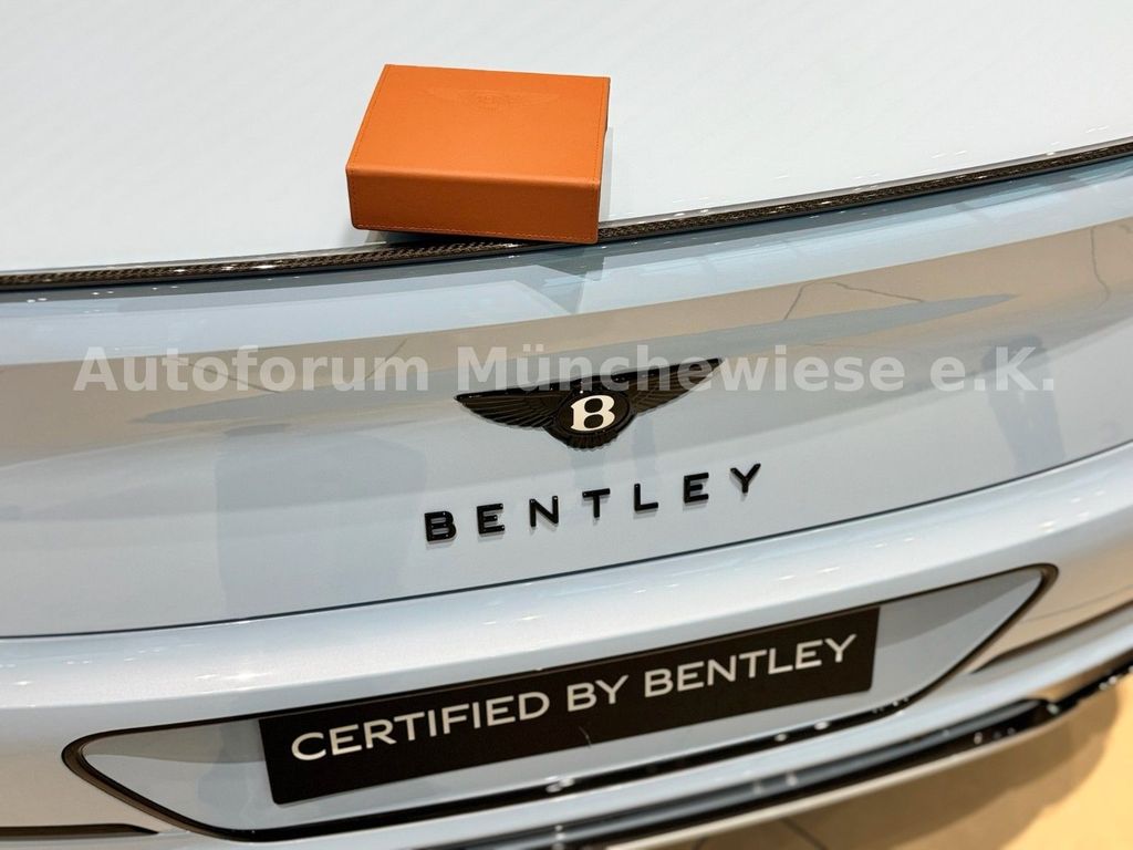 Bentley Continental GTC 2024