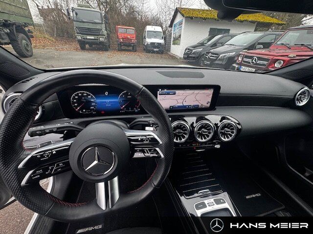 Mercedes-Benz A 220 2024