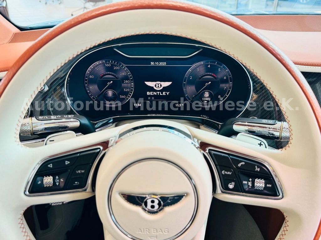 Bentley Continental GTC 2024