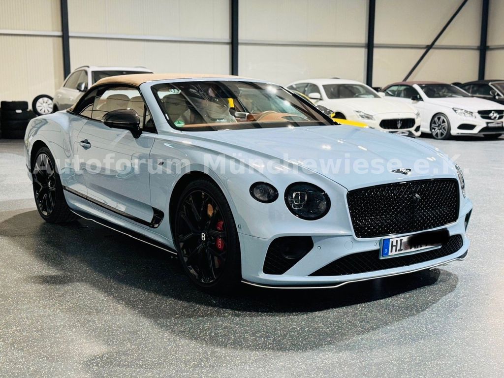 Bentley Continental GTC 2024