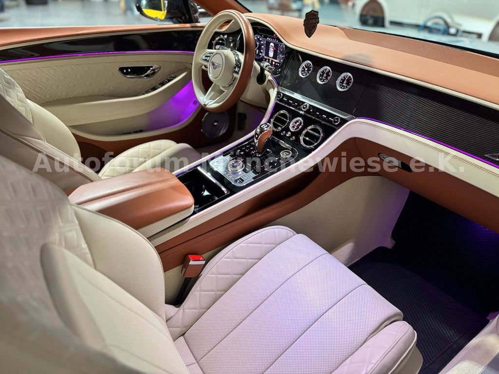 Bentley Continental GTC 2024
