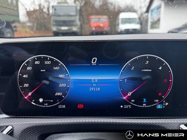 Mercedes-Benz A 220 2024