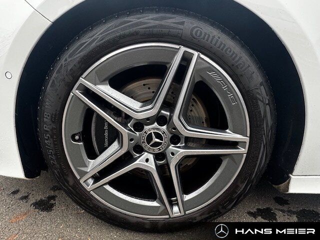 Mercedes-Benz A 220 2024