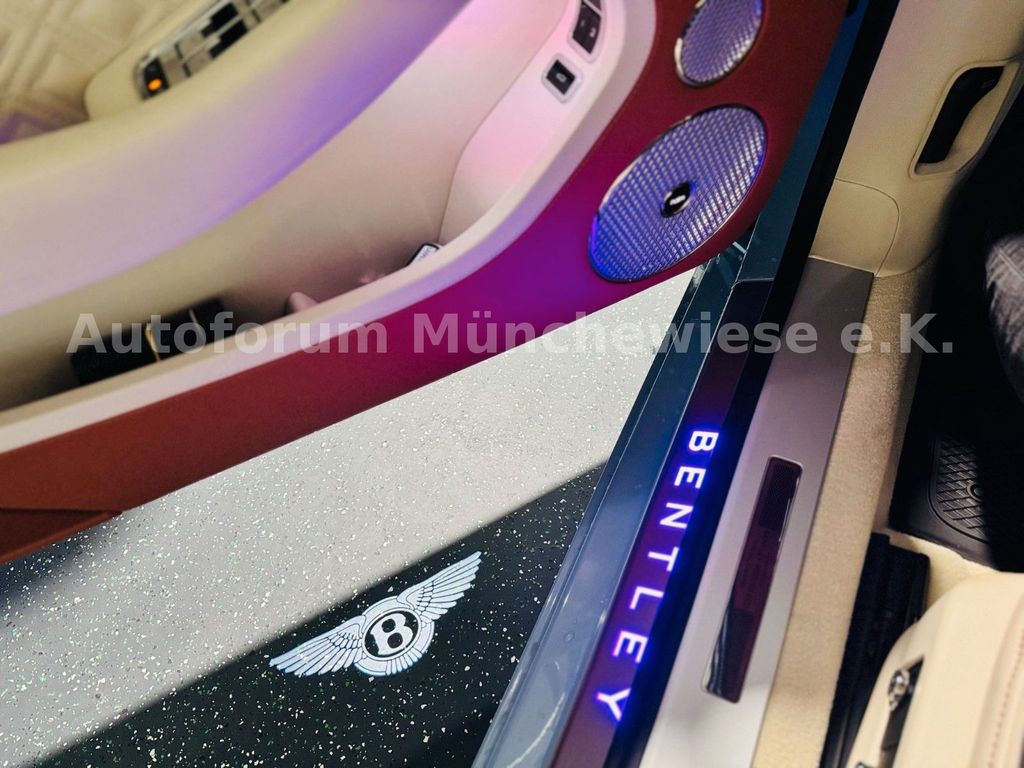 Bentley Continental GTC 2024