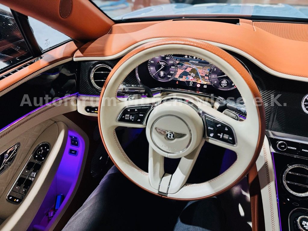 Bentley Continental GTC 2024