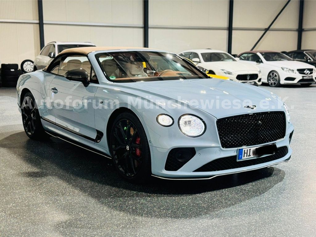 Bentley Continental GTC 2024