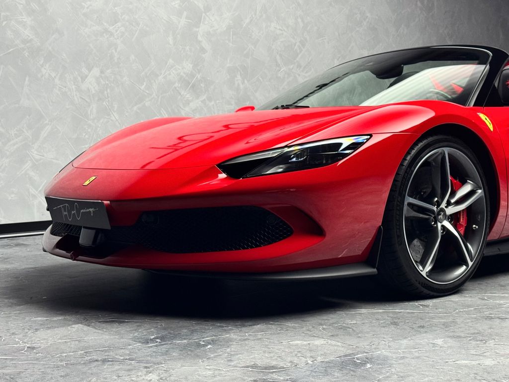 Ferrari 296 GTS 2024