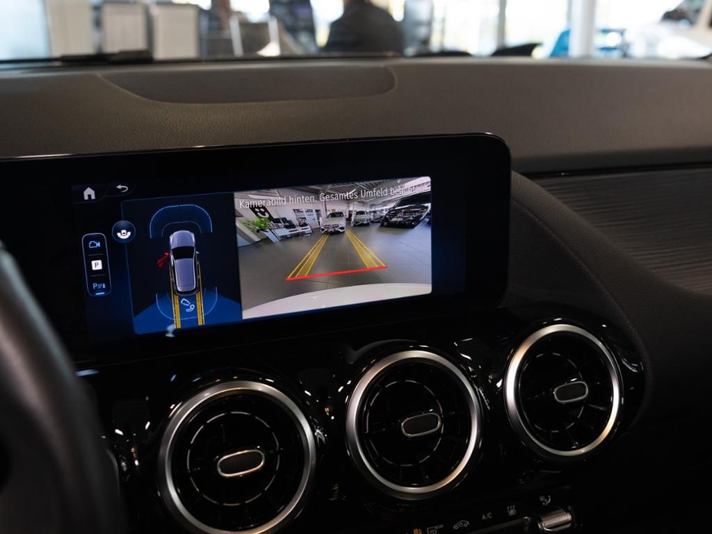 Mercedes-Benz B 250 2025