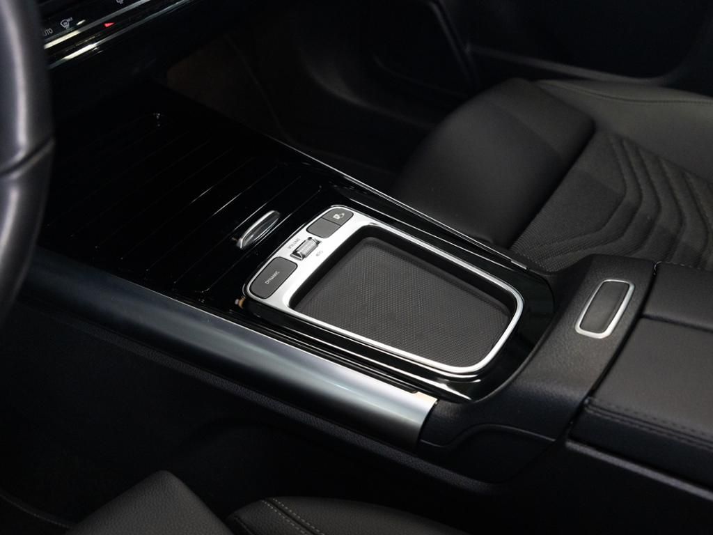 Mercedes-Benz B 250 2025