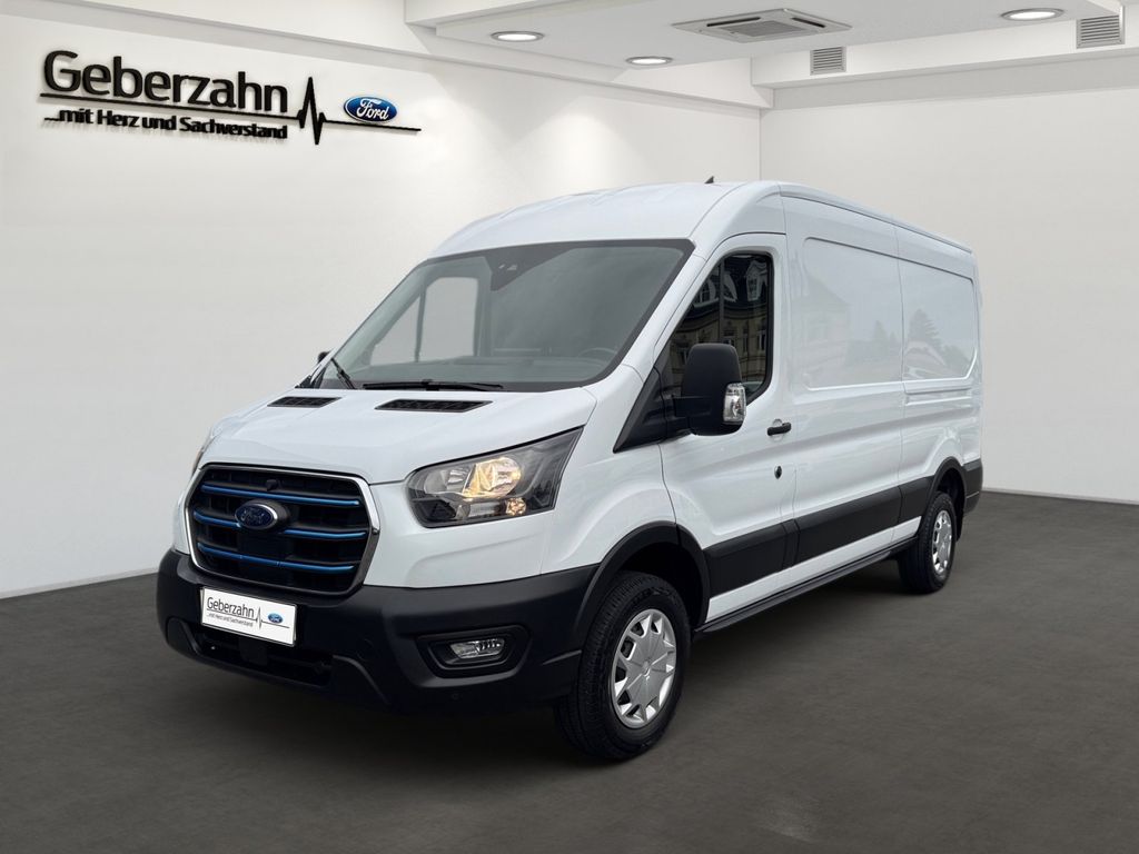 Ford Transit 2022