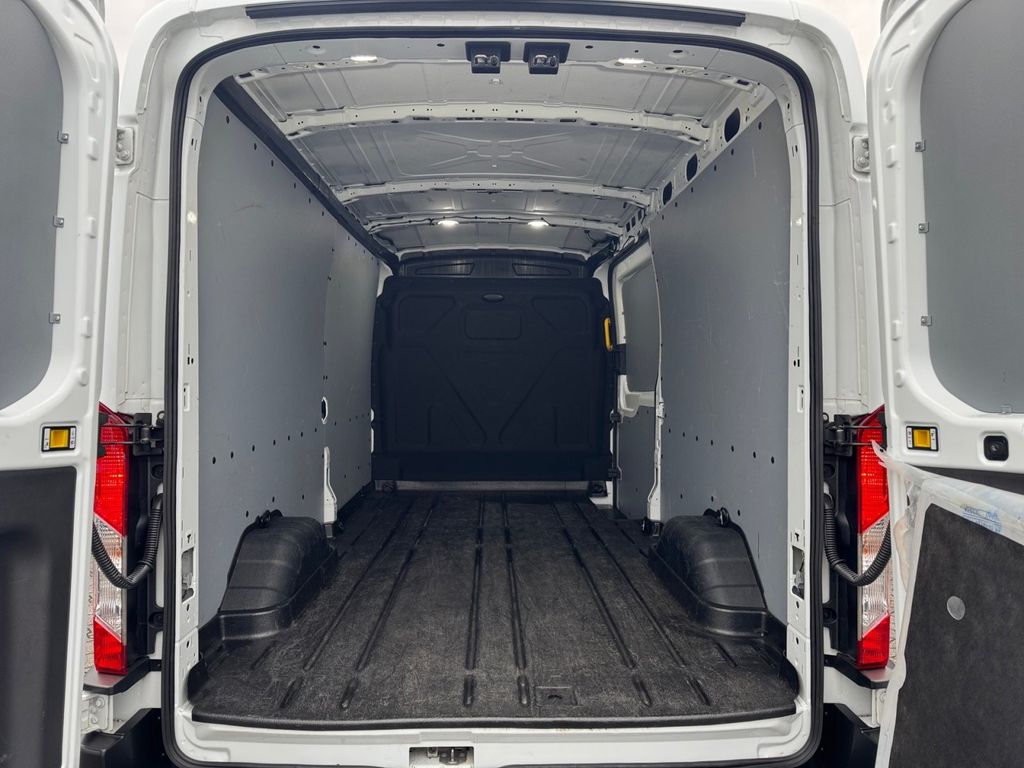Ford Transit 2022