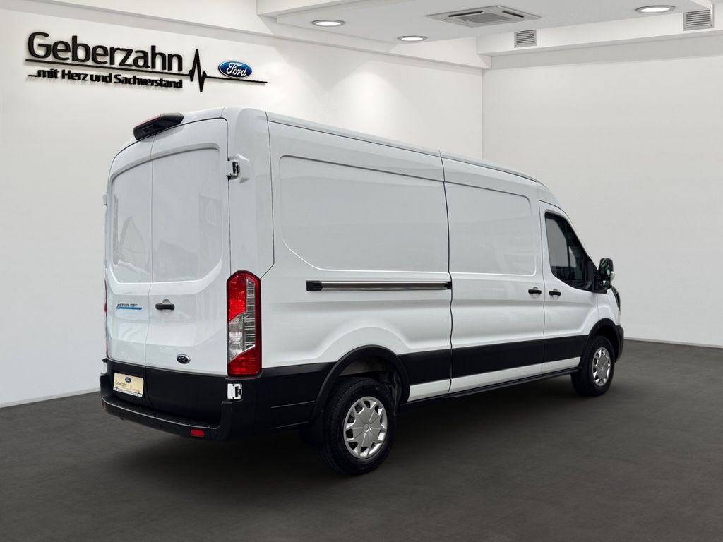 Ford Transit 2022