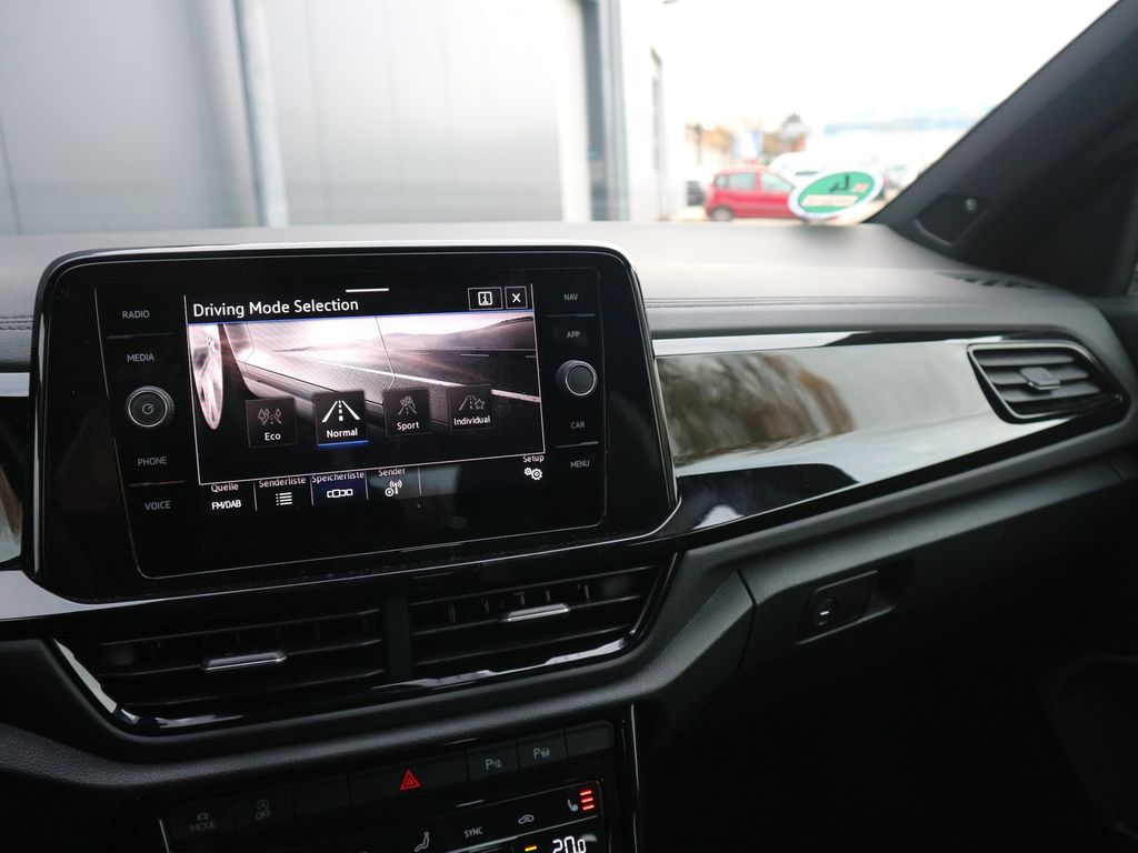 Volkswagen T-Roc 2025