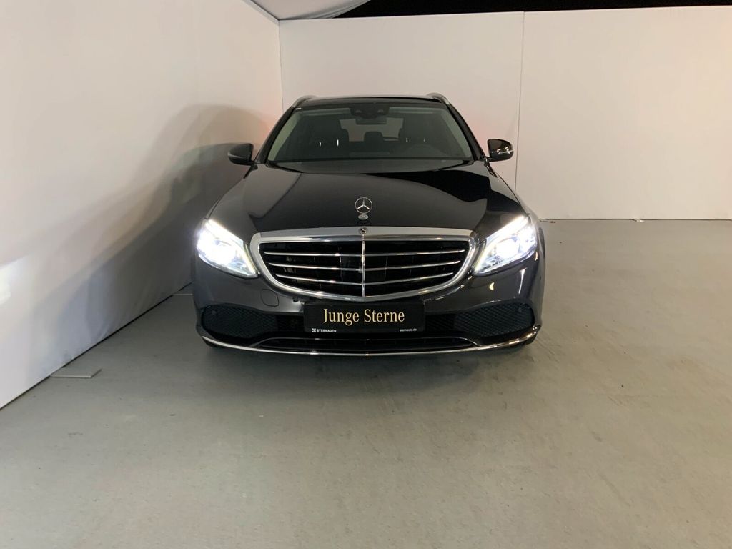 Mercedes-Benz C 300 2020