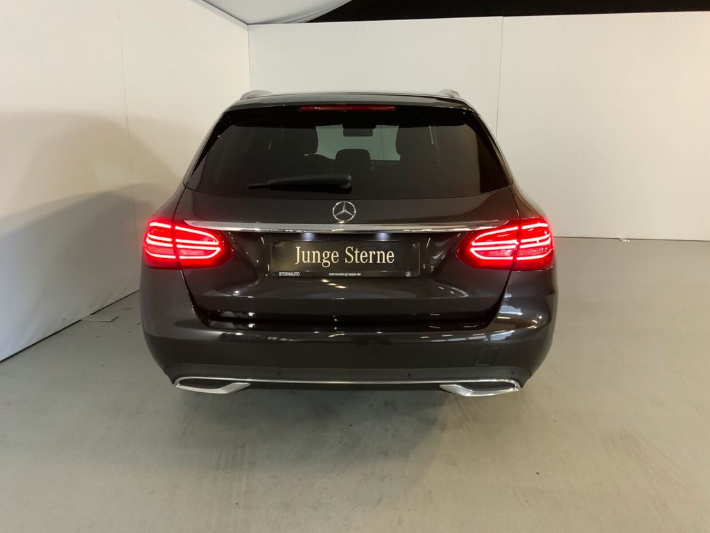 Mercedes-Benz C 300 2020