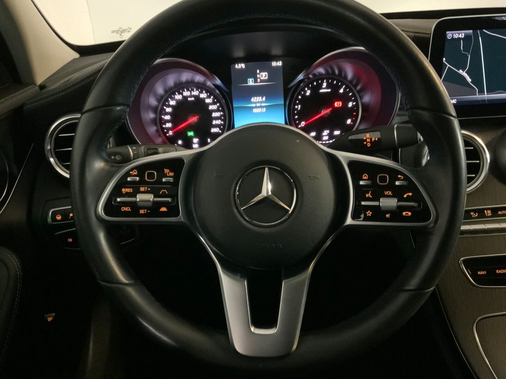 Mercedes-Benz C 300 2020