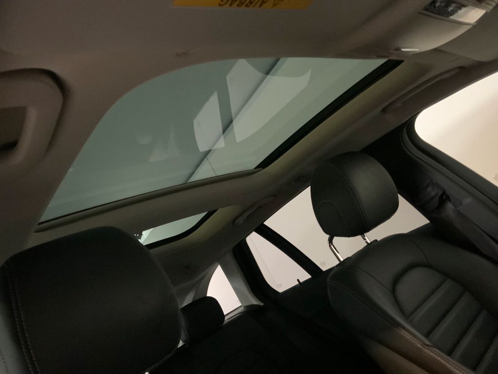 Mercedes-Benz C 300 2020