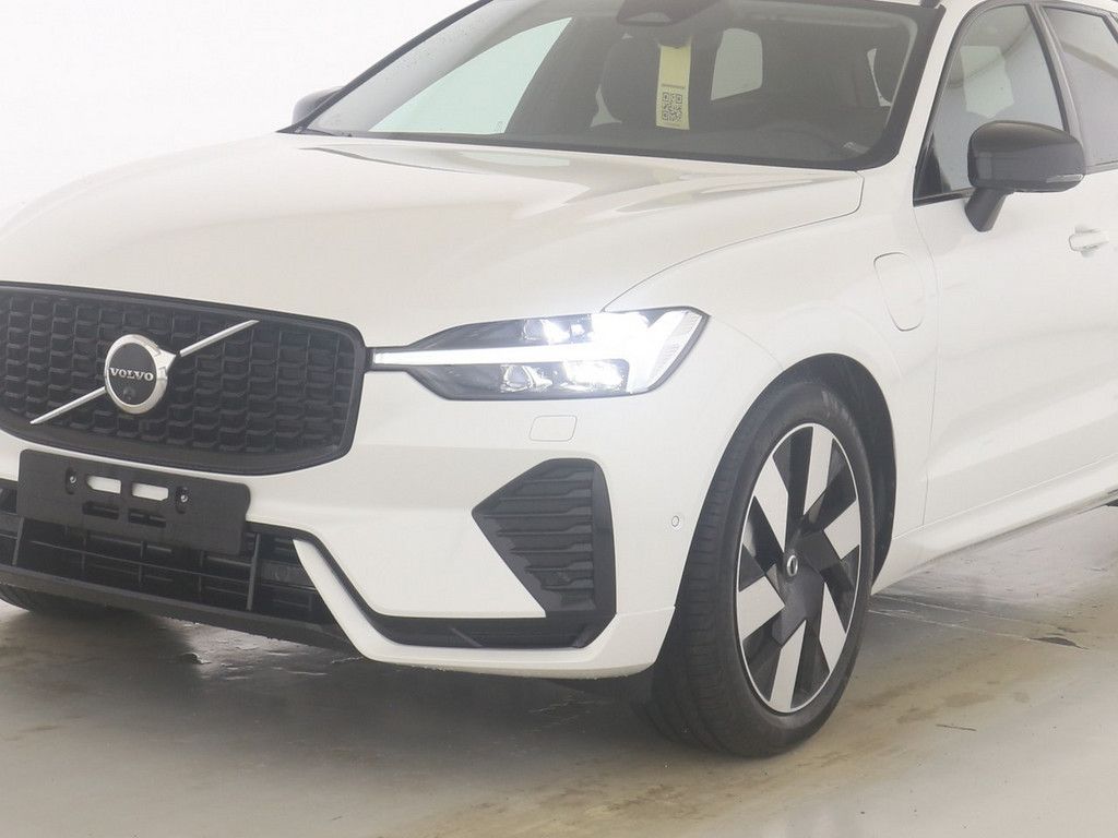 Volvo XC60 2025