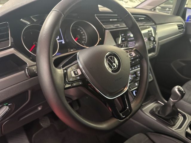 Volkswagen Touran 2022