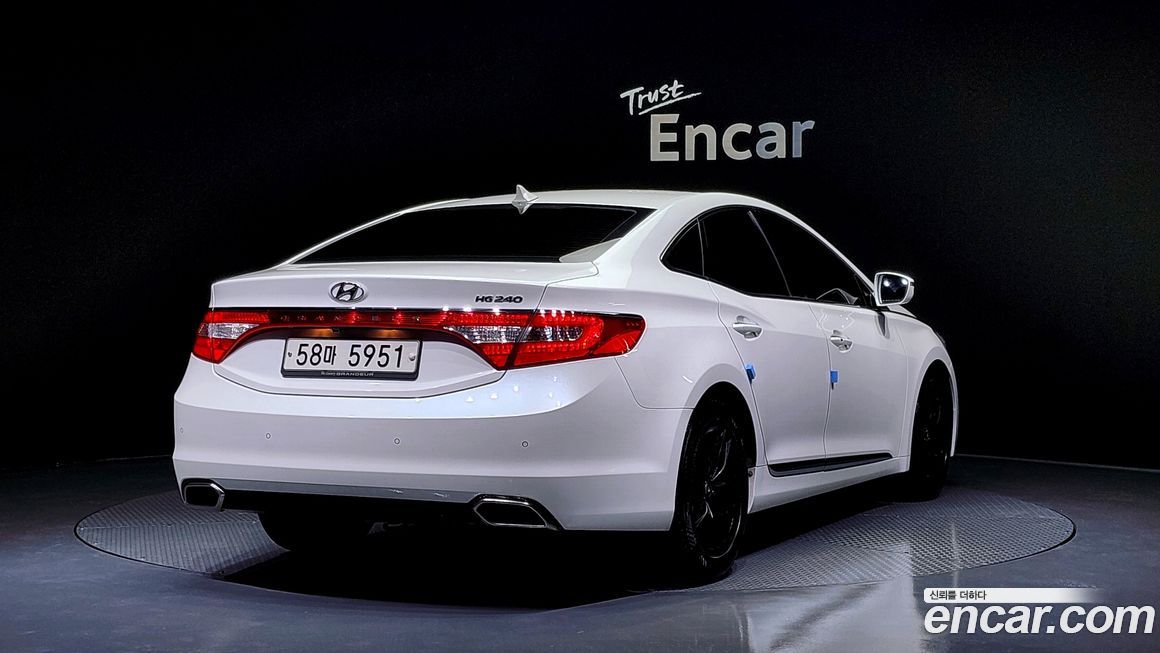 Hyundai Grandeur 2015