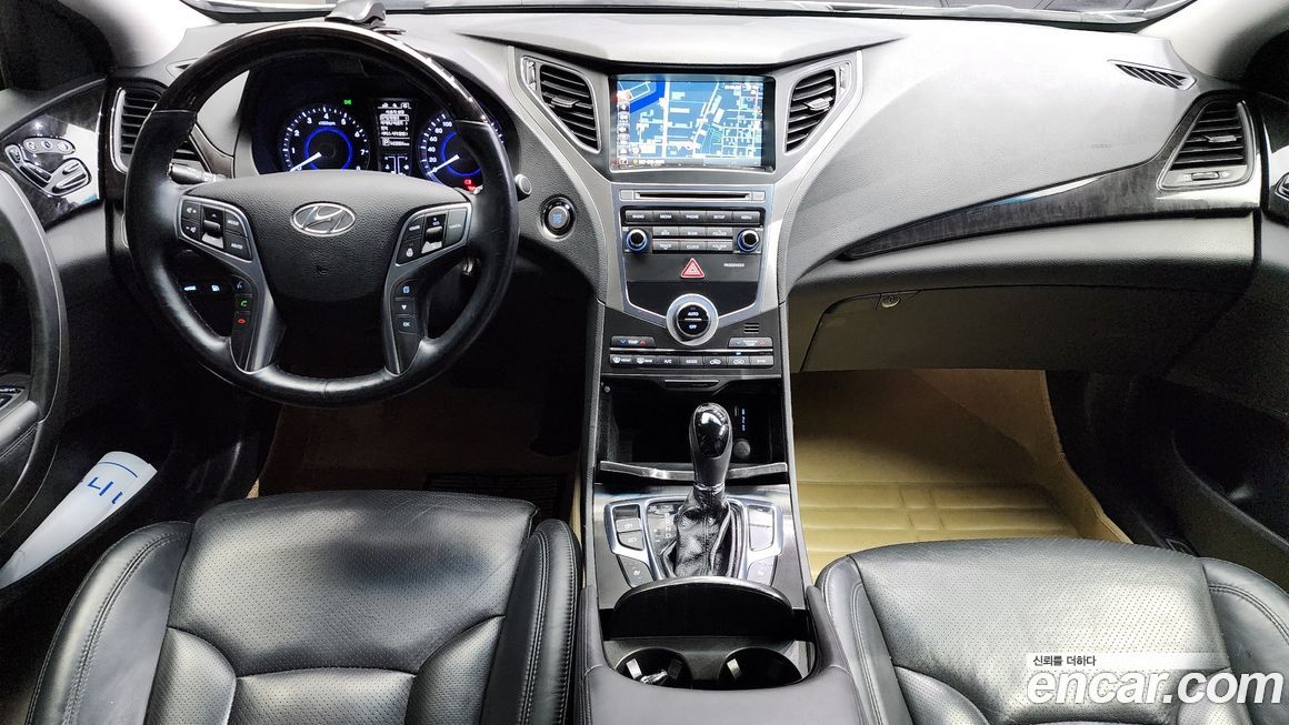 Hyundai Grandeur 2015