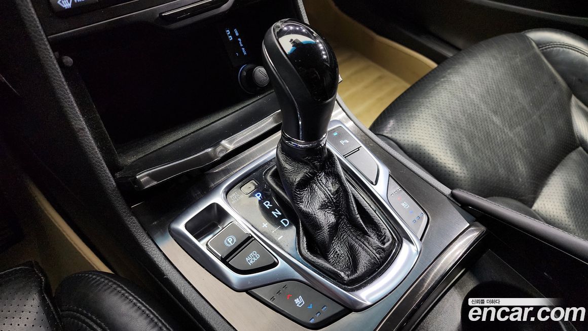 Hyundai Grandeur 2015