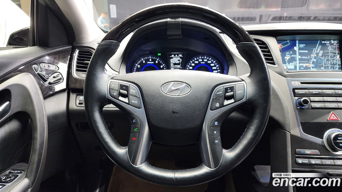 Hyundai Grandeur 2015