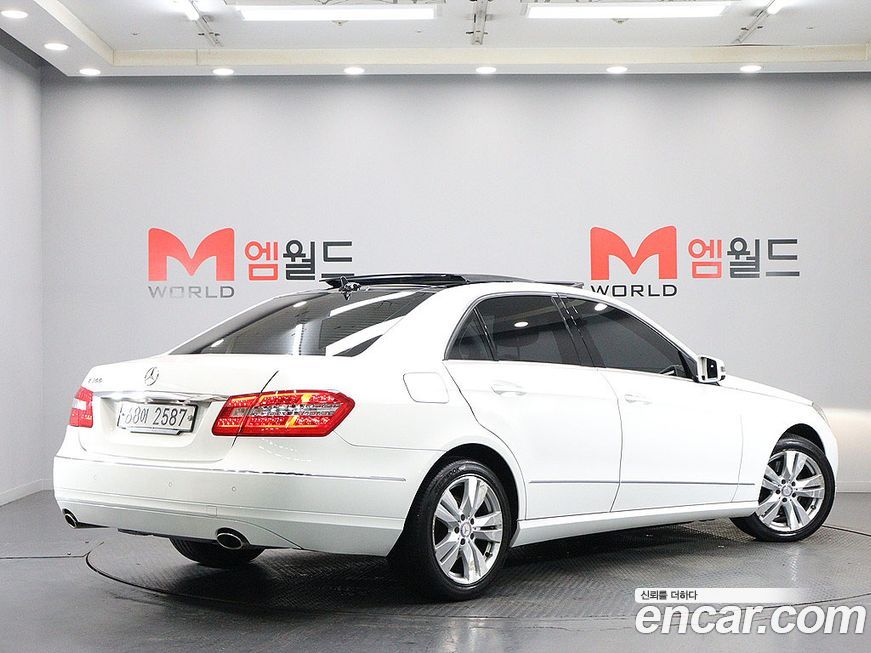 Mercedes-Benz E-Class 2013