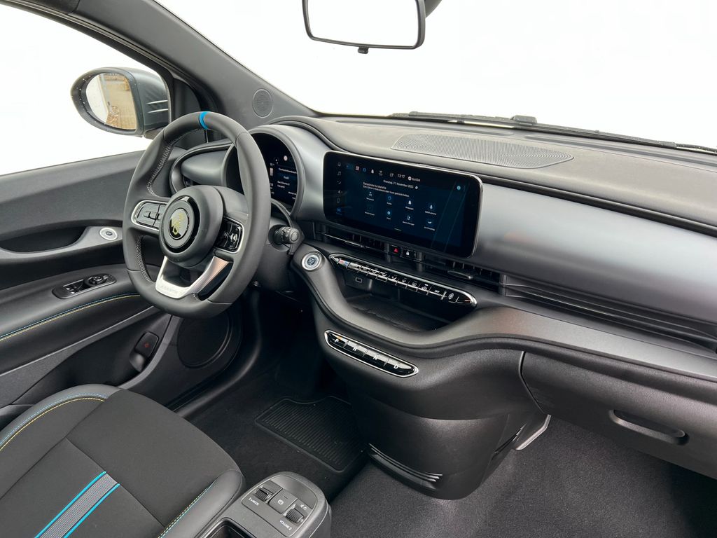 Abarth 500C 2024
