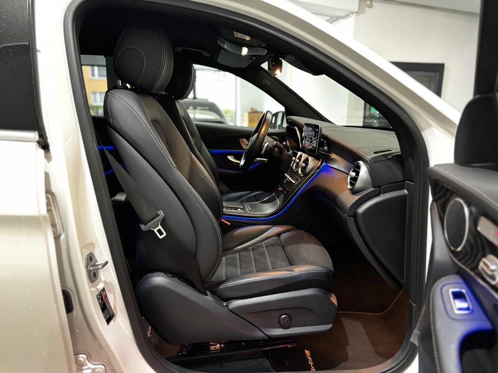 Mercedes-Benz GLC 300 2022