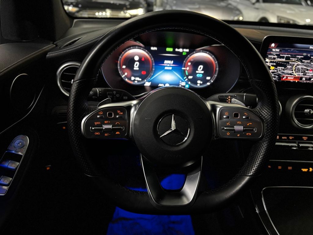 Mercedes-Benz GLC 300 2022