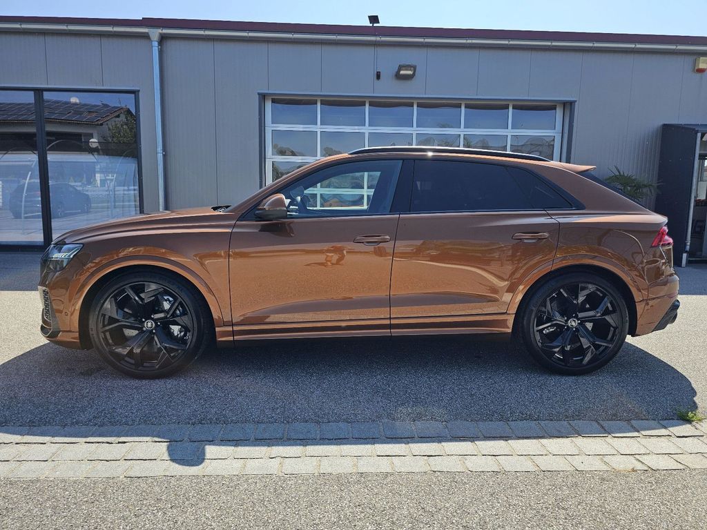 Audi RSQ8 2024