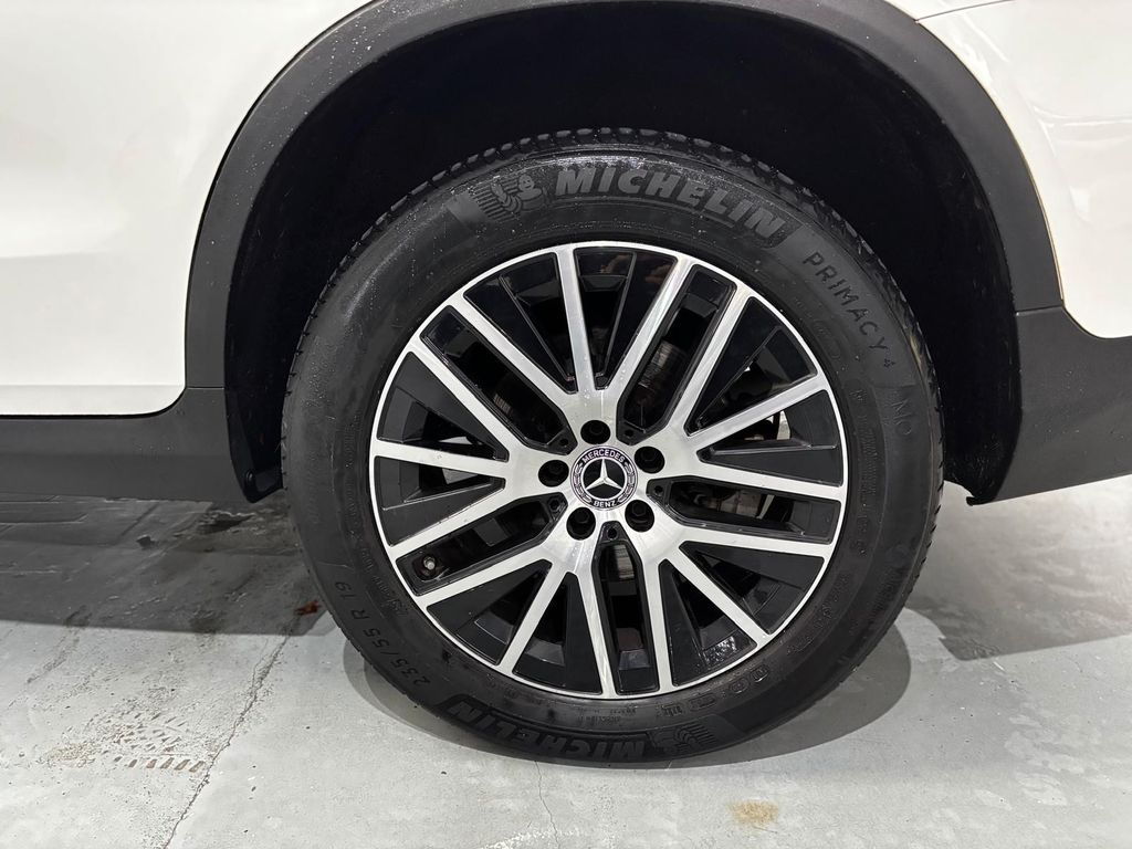 Mercedes-Benz GLC 300 2022