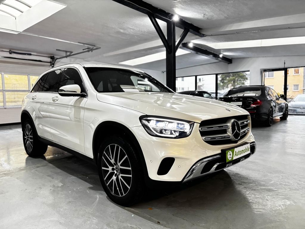 Mercedes-Benz GLC 300 2022