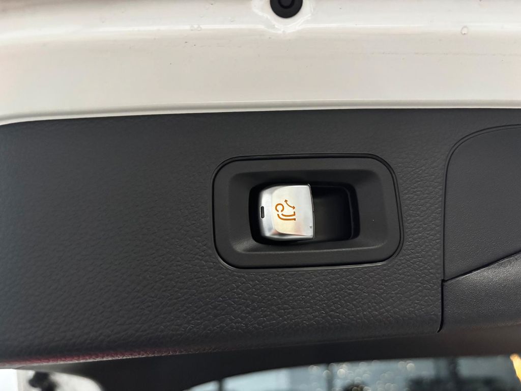 Mercedes-Benz GLC 300 2022