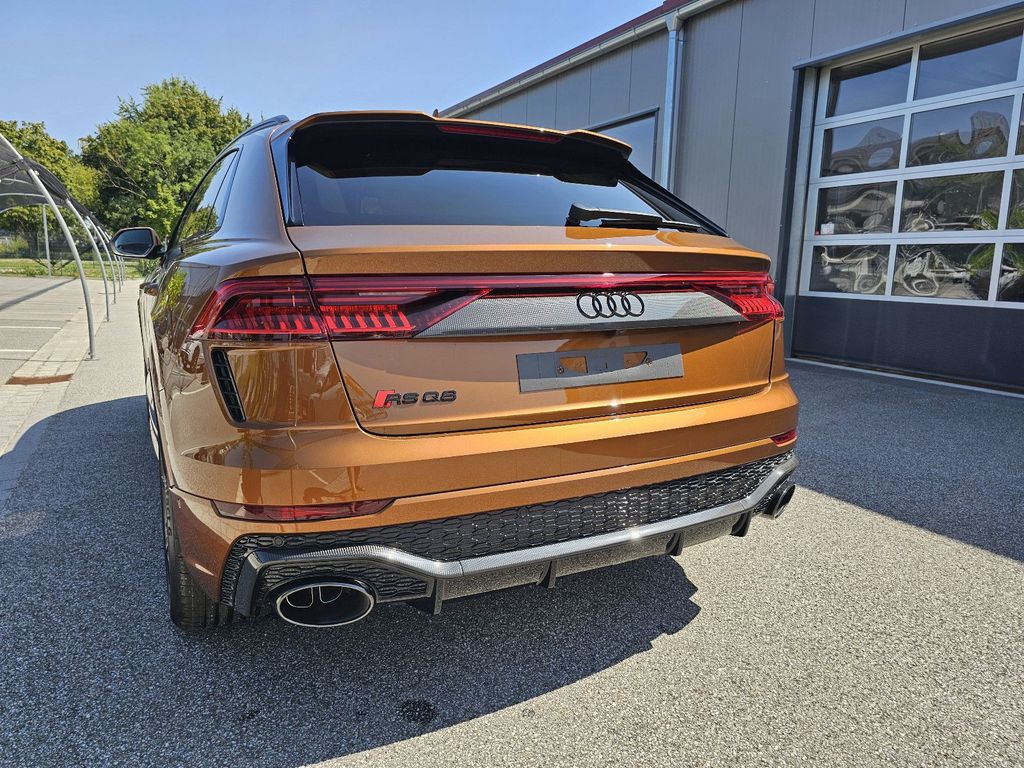 Audi RSQ8 2024